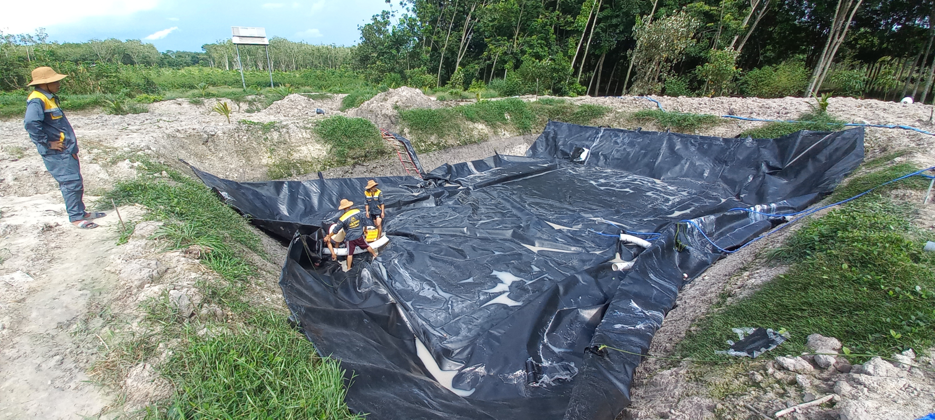 thi-cong-tui-biogas