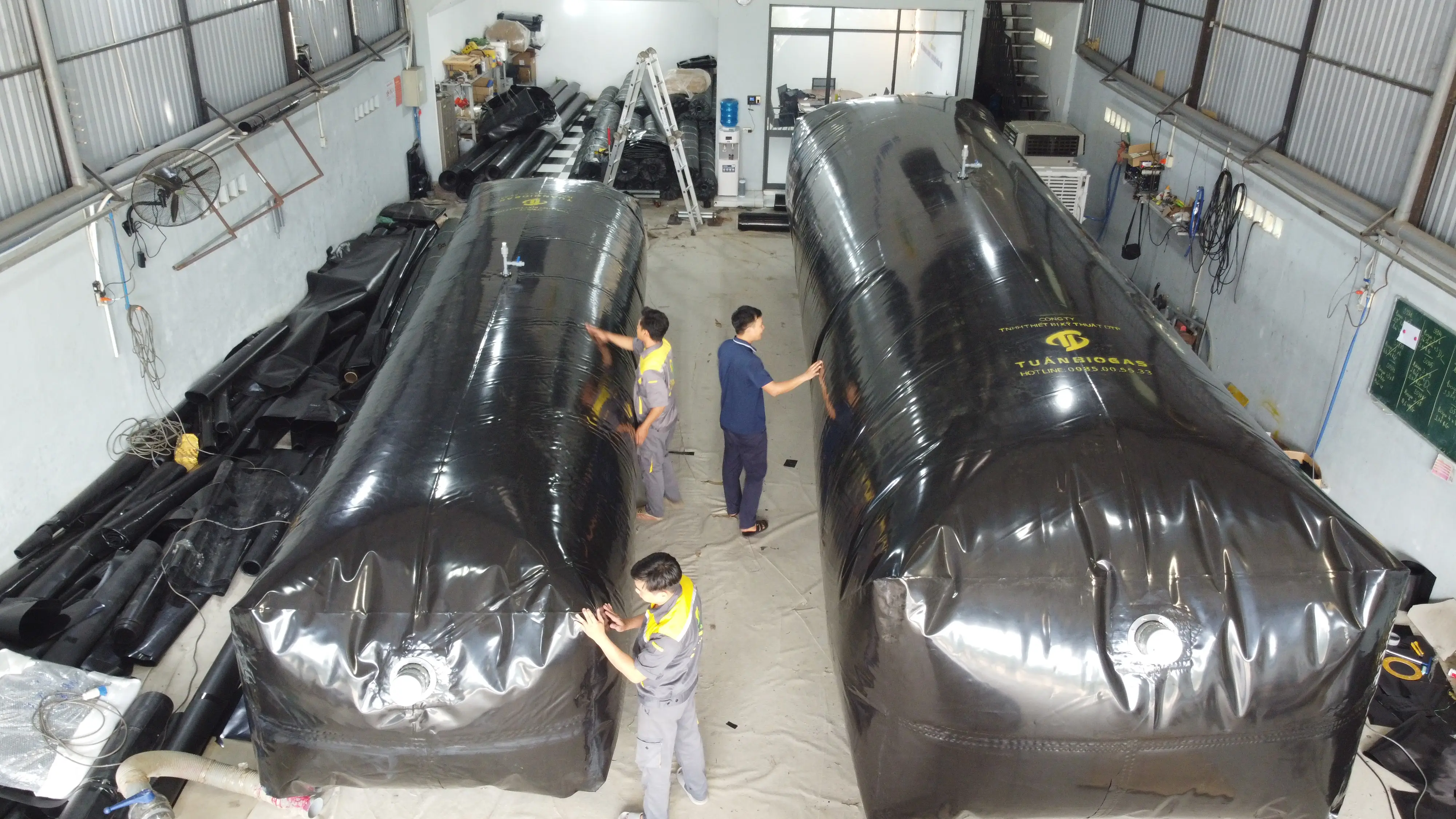Mối hàn đồng đều tại góc túi biogas vuông giúp tăng độ kín khí và độ bền